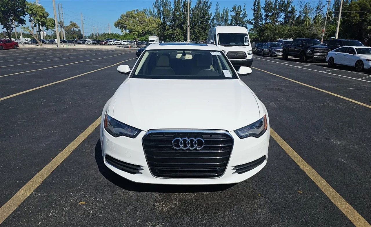 Audi A6  2014 Audi A6  2014