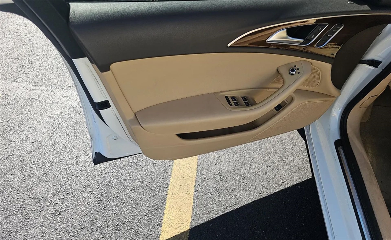 Audi A6  2014 Audi A6  2014