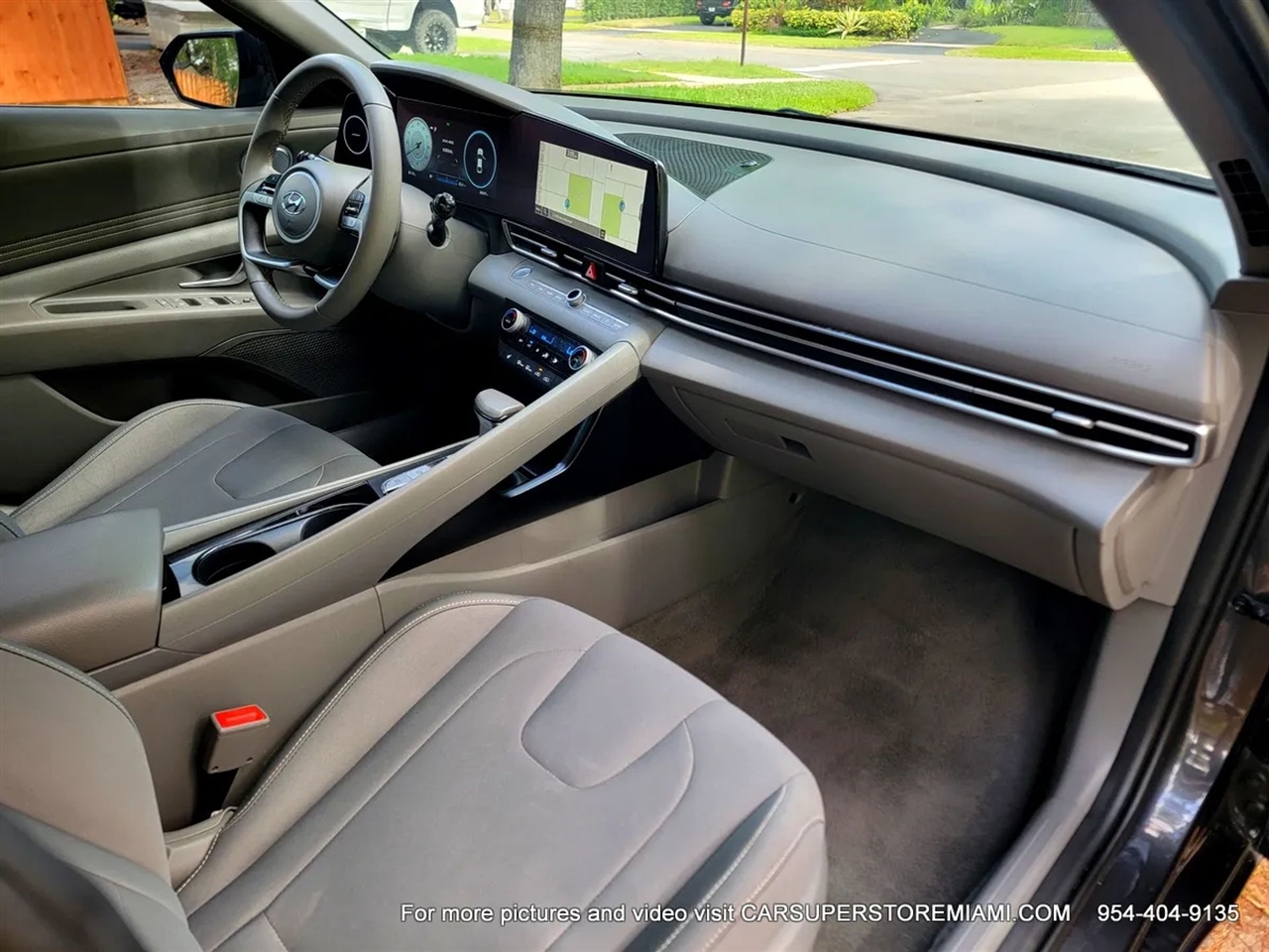 Hyundai Elantra  2023