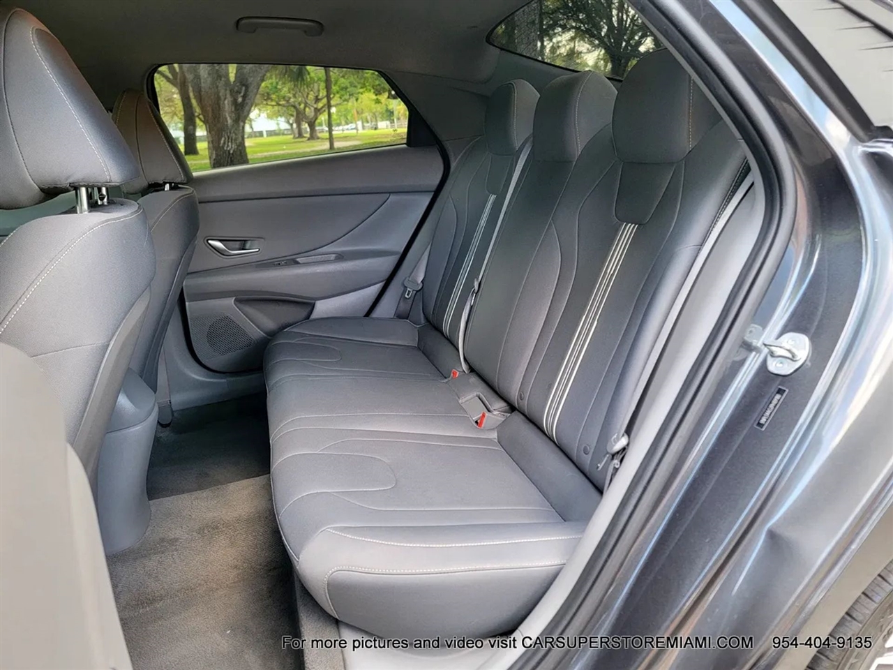 Hyundai Elantra  2023