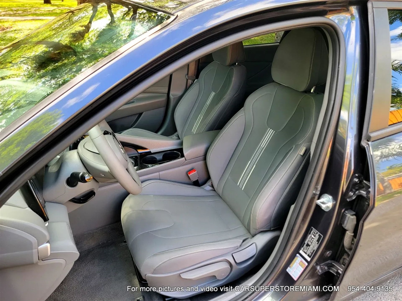 Hyundai Elantra  2023