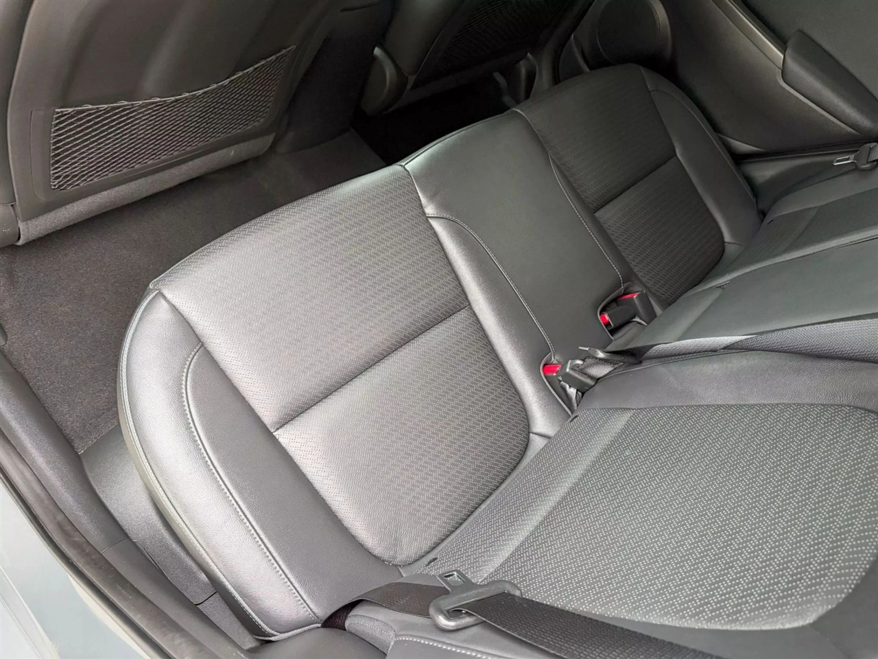 Hyundai Kona EV  2021