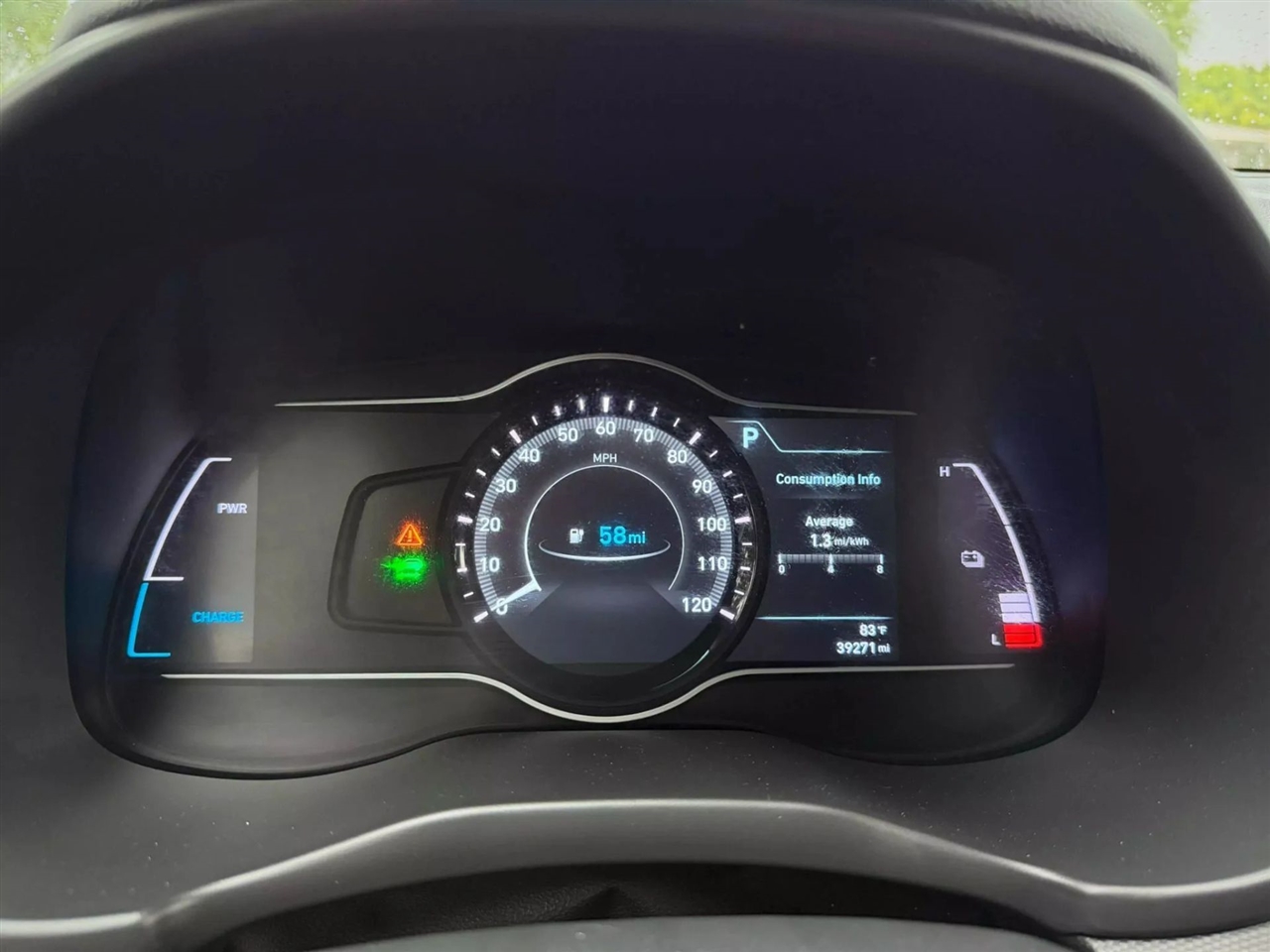 Hyundai Kona EV  2021