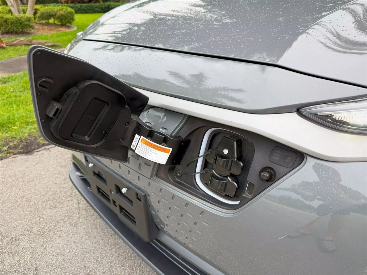 Hyundai Kona EV  2021