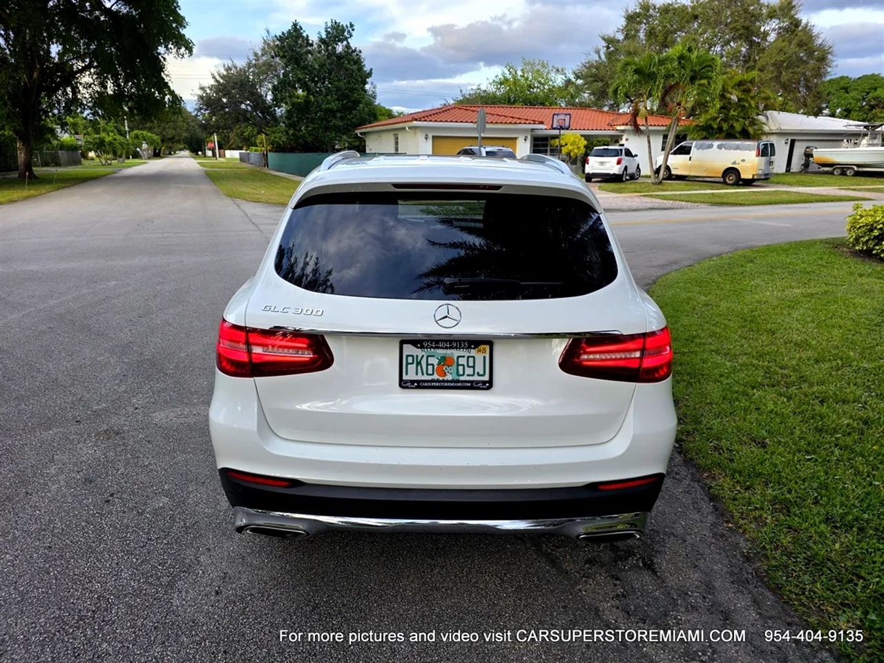 Mercedes-Benz GLC-Class  2018