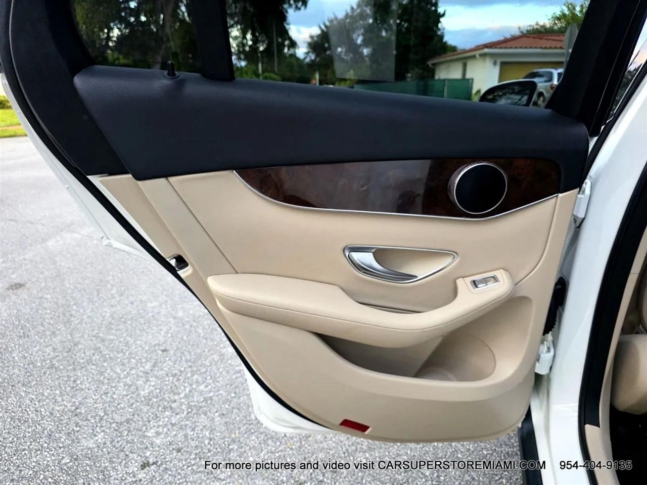 Mercedes-Benz GLC-Class  2018