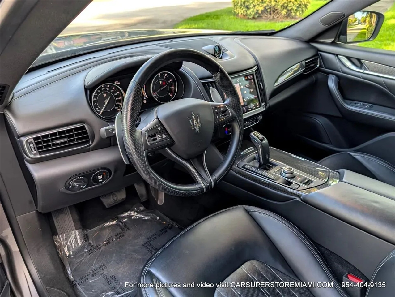 2021 Maserati Levante photo 2