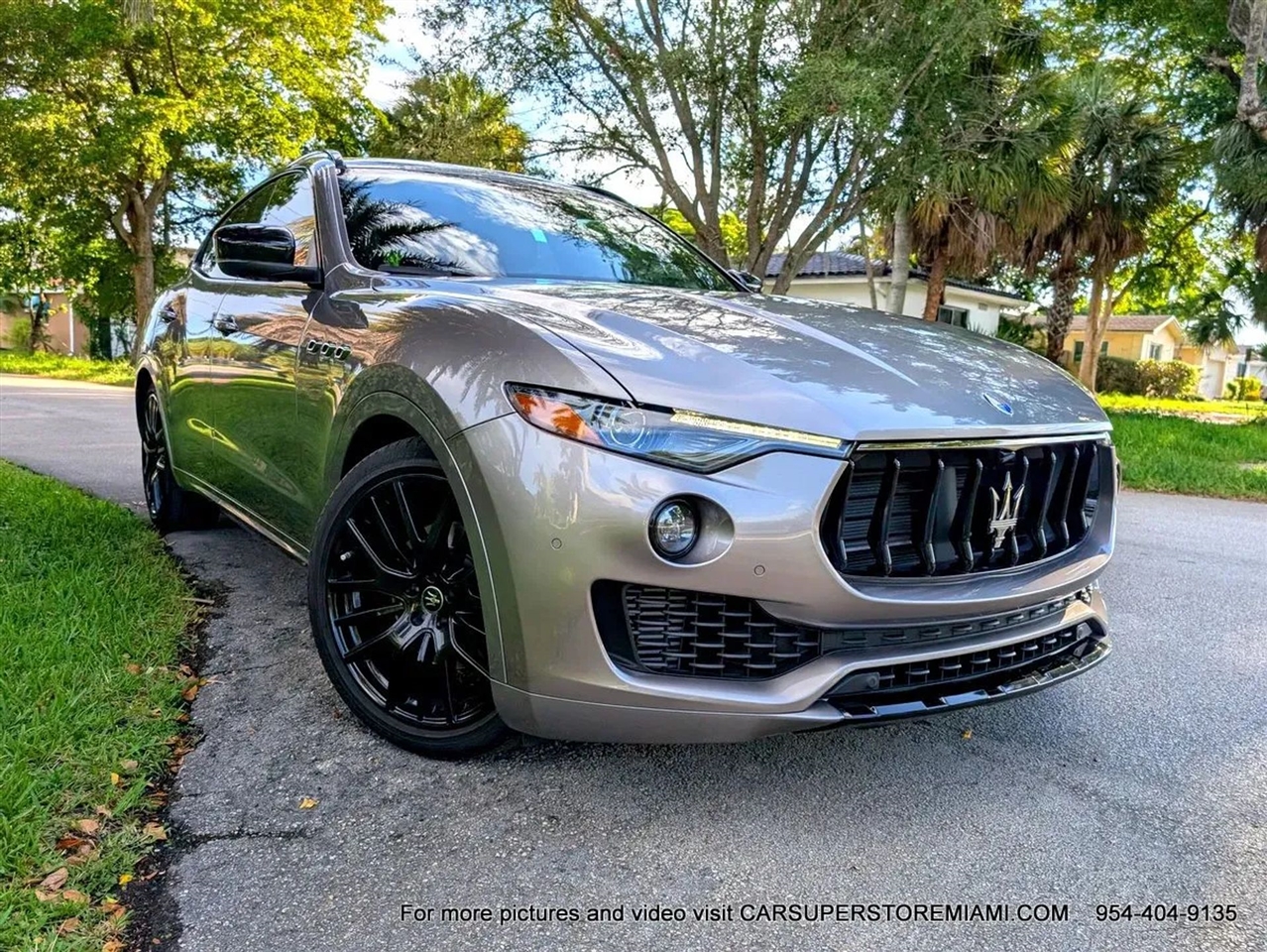 Maserati Levante  2021