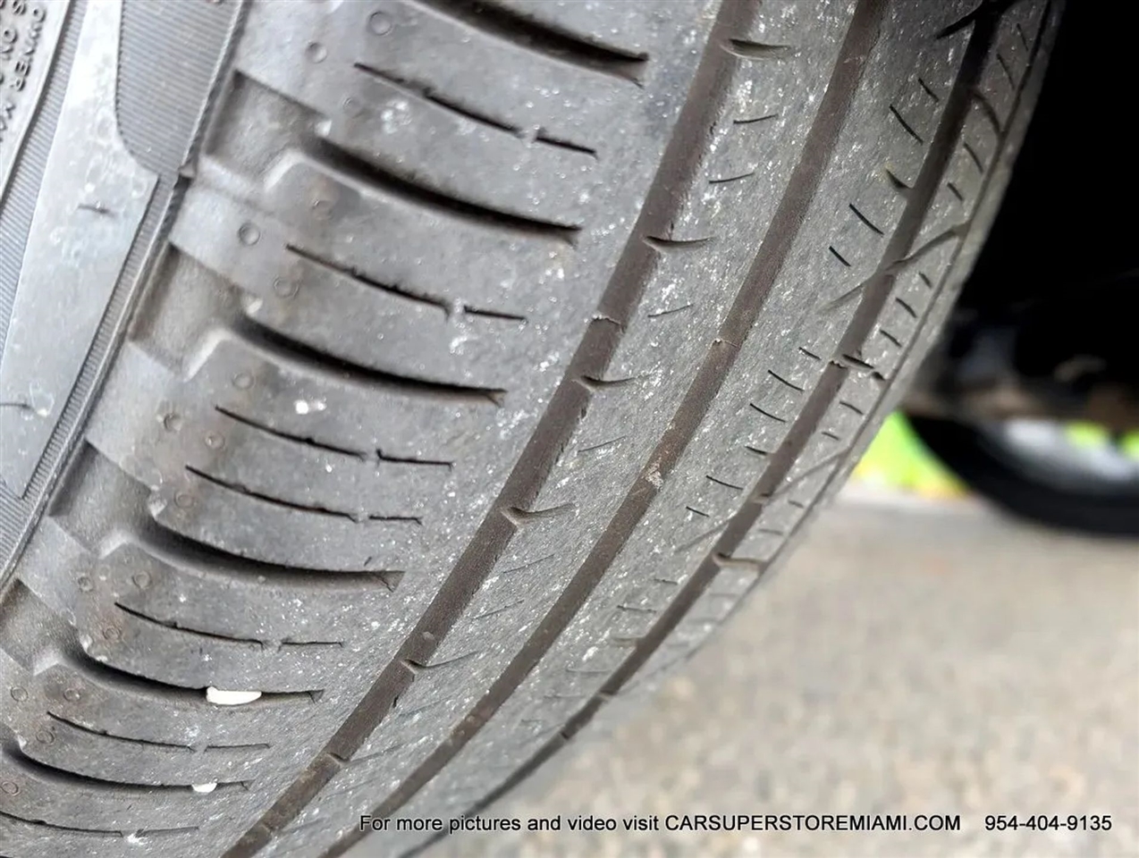 Maserati Levante  2021