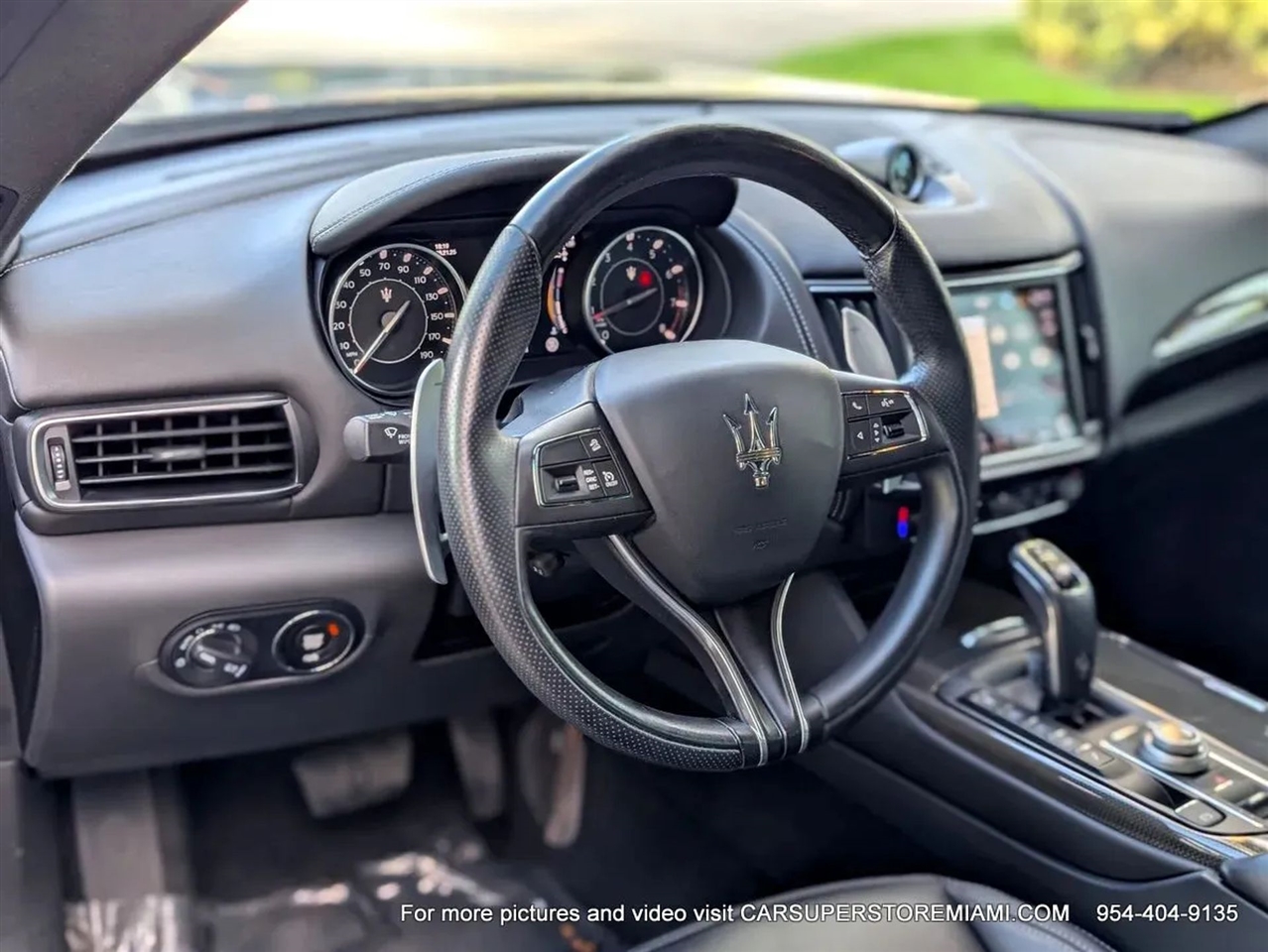 Maserati Levante  2021