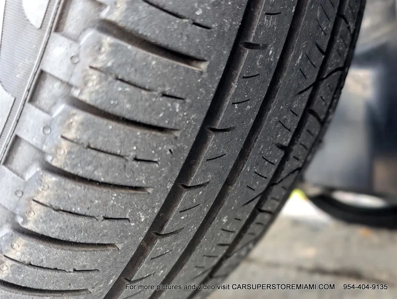 Maserati Levante  2021