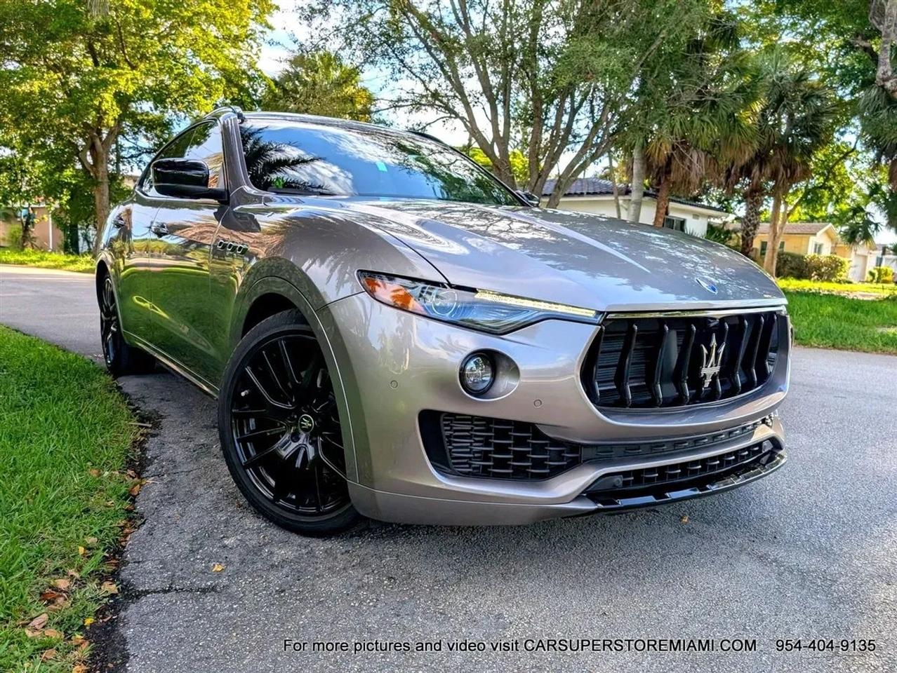 Maserati Levante  2021