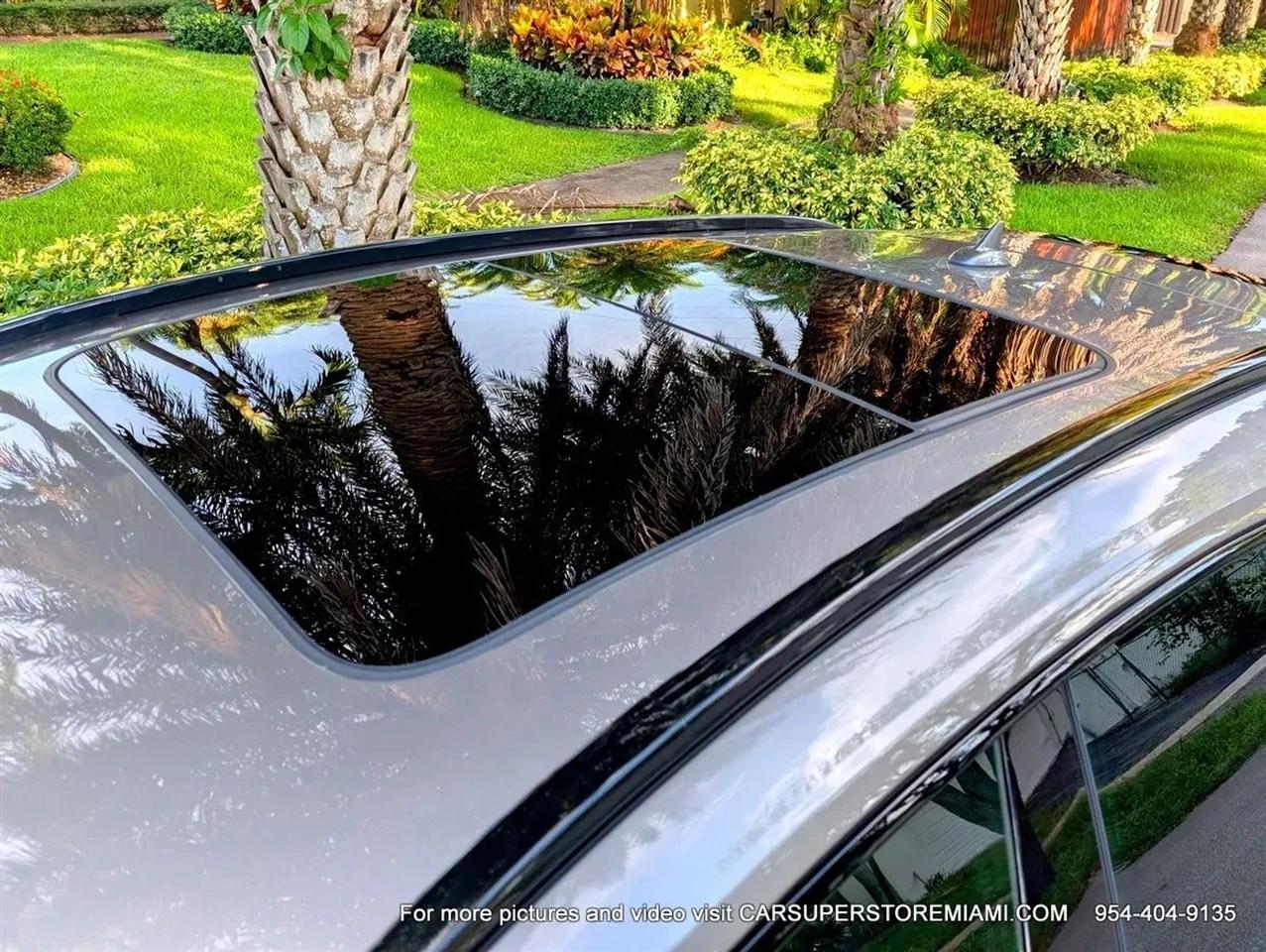 Maserati Levante  2021