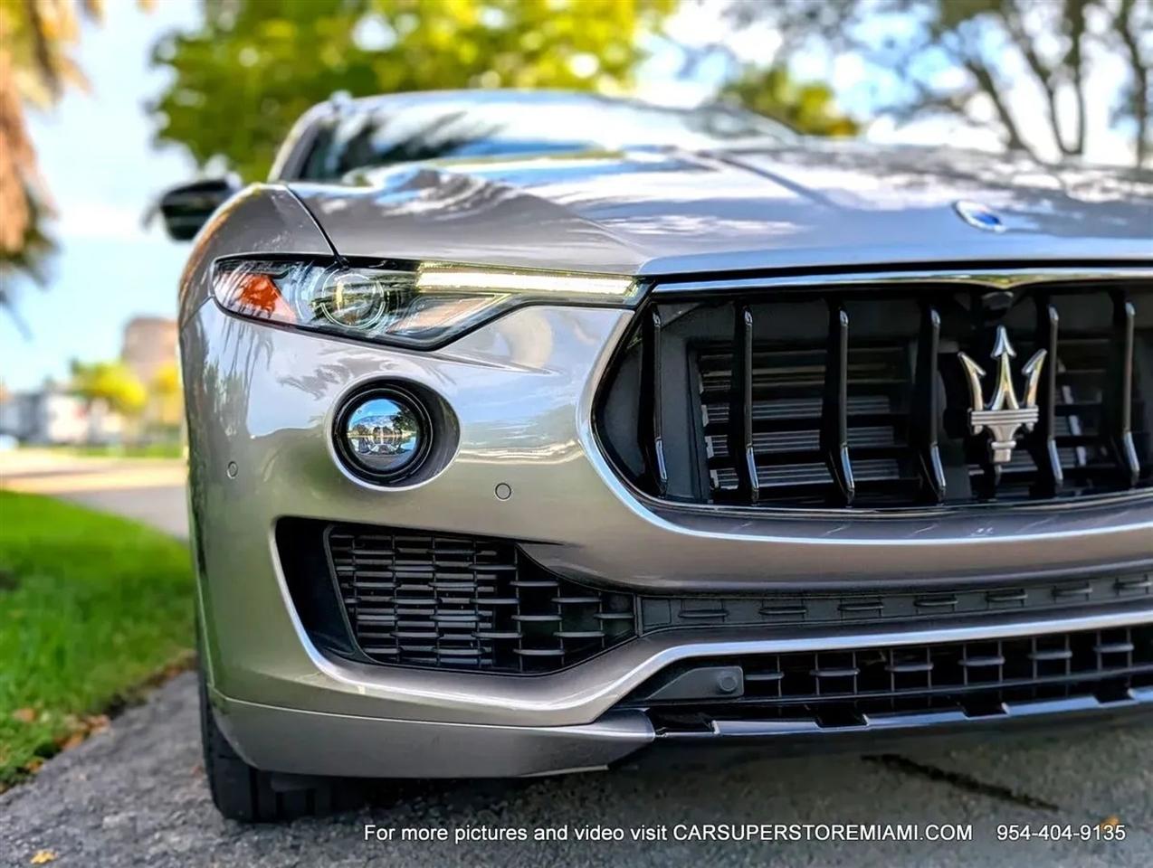 Maserati Levante  2021