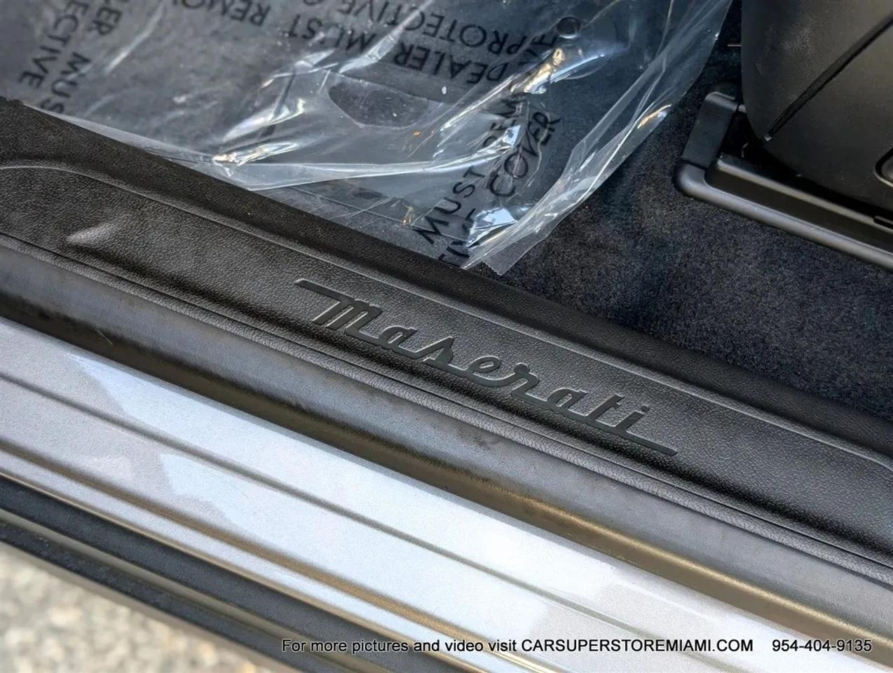 Maserati Levante  2021