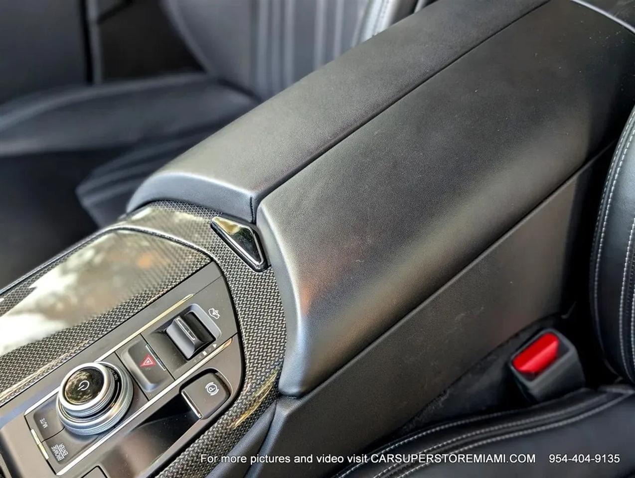 Maserati Levante  2021