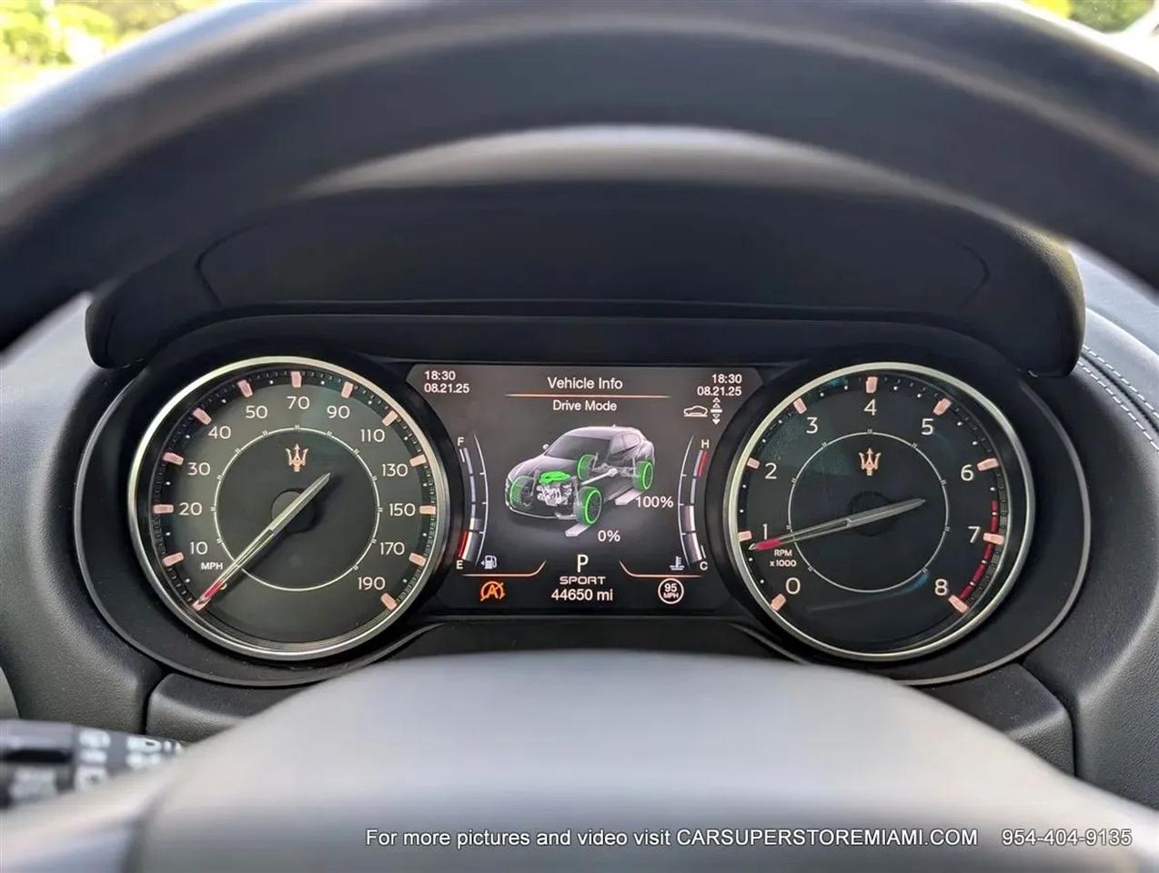 Maserati Levante  2021