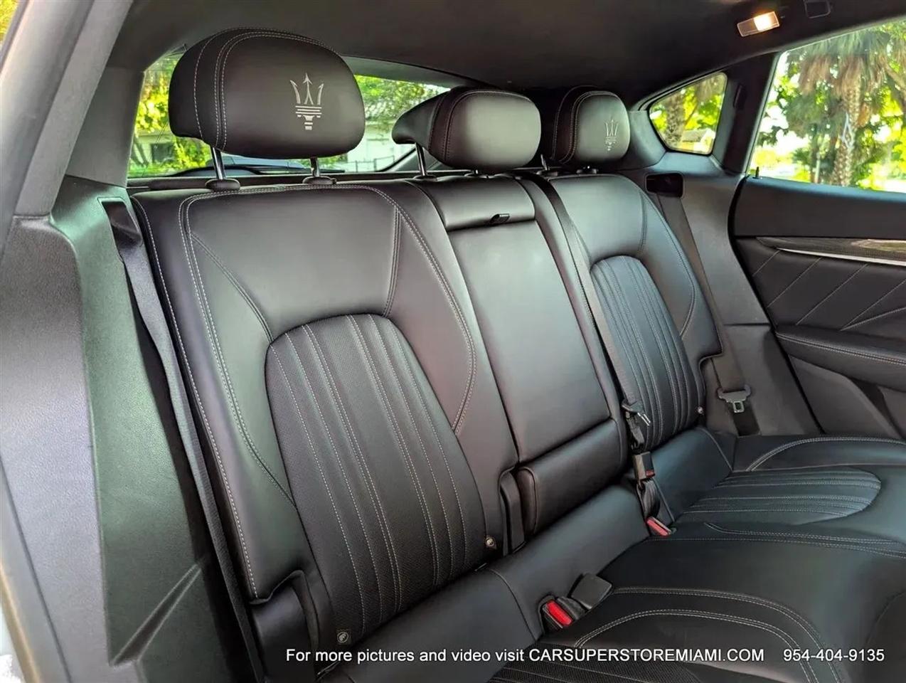 Maserati Levante  2021