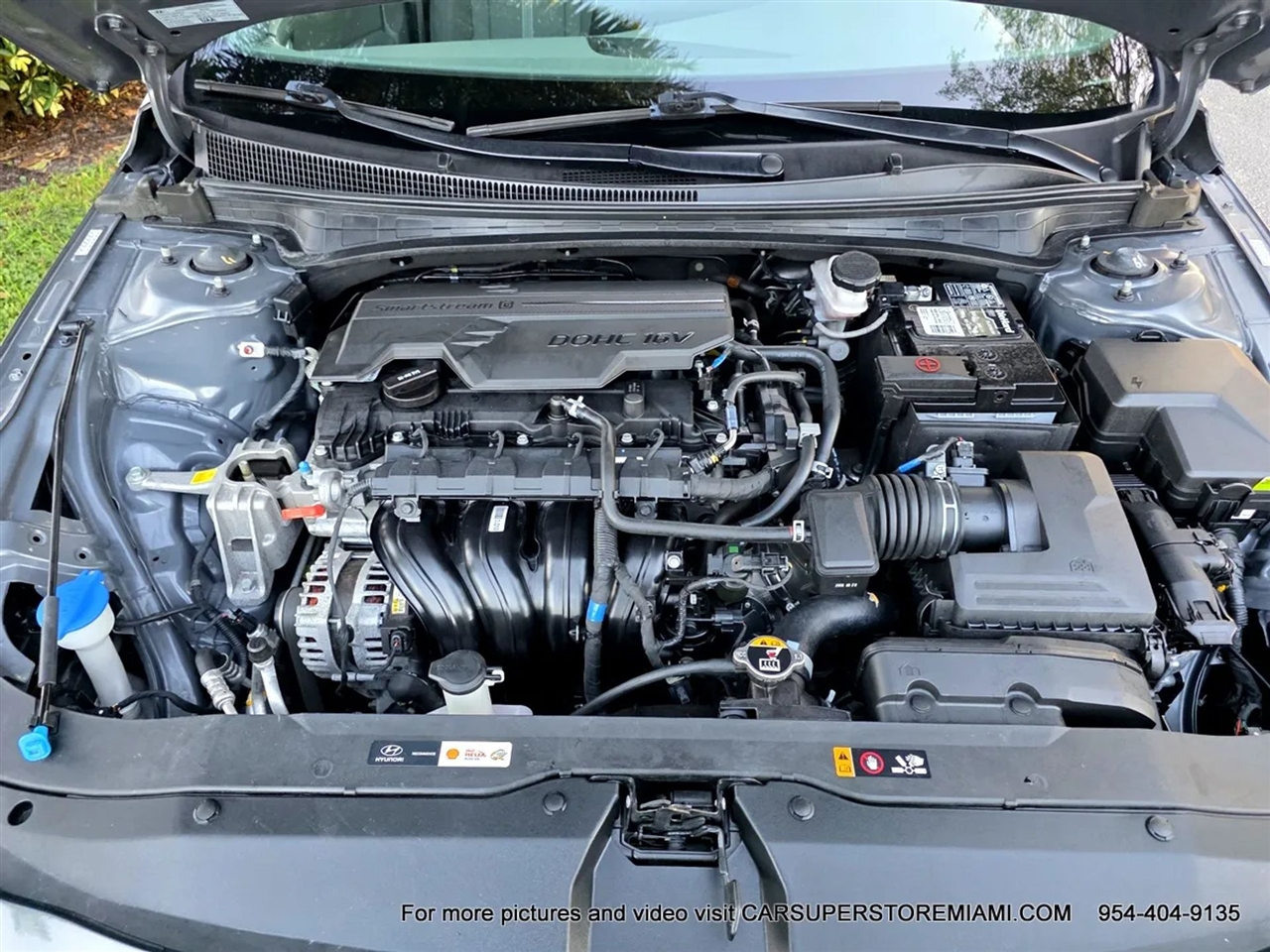 Hyundai Elantra  2024