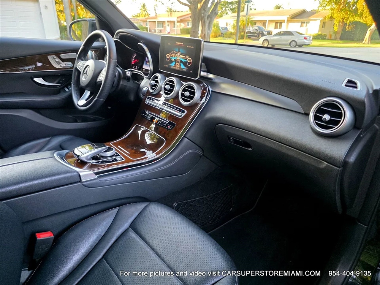 Mercedes-Benz GLC-Class  2017