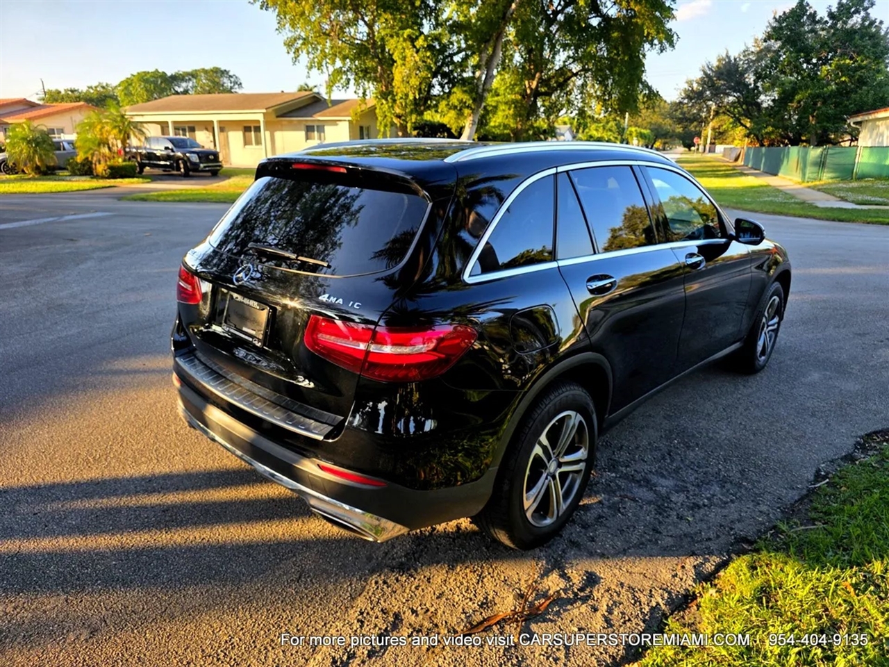 Mercedes-Benz GLC-Class  2017