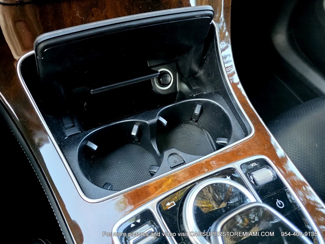 Mercedes-Benz GLC-Class  2017