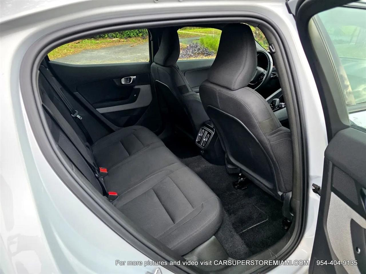 Polestar 2  2023