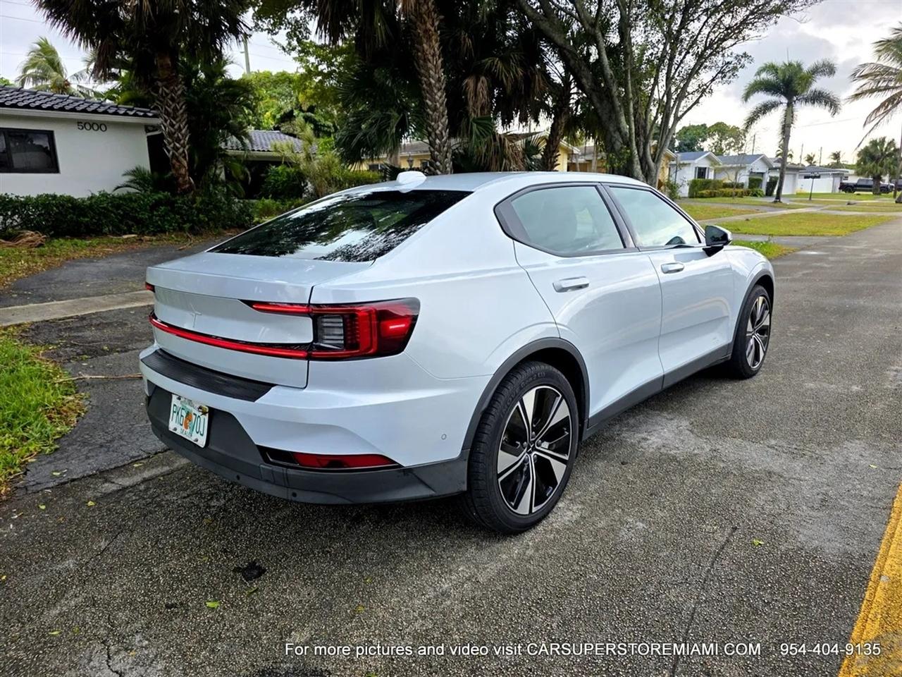 Polestar 2  2023