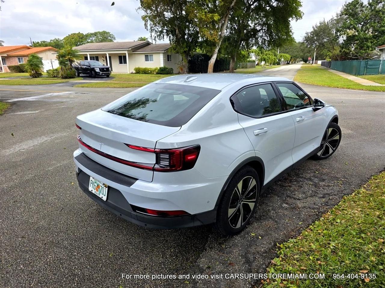 Polestar 2  2023
