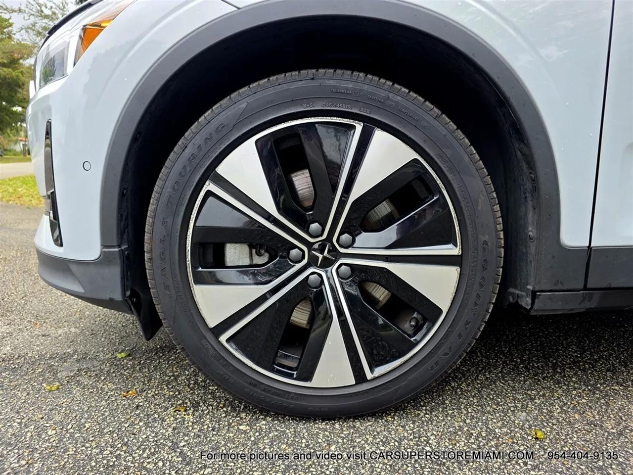 Polestar 2  2023