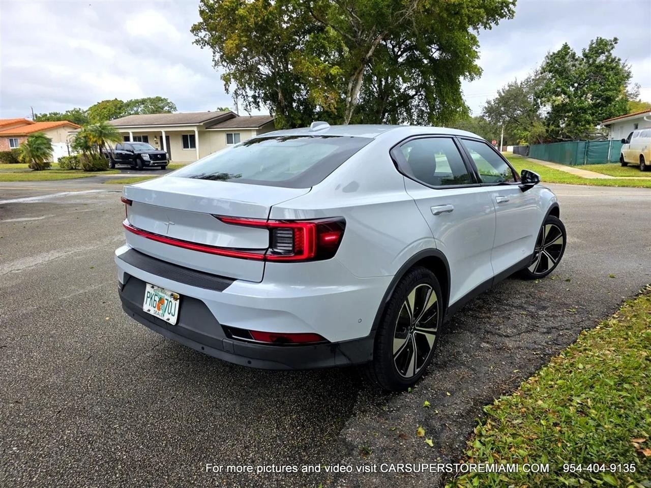 Polestar 2  2023