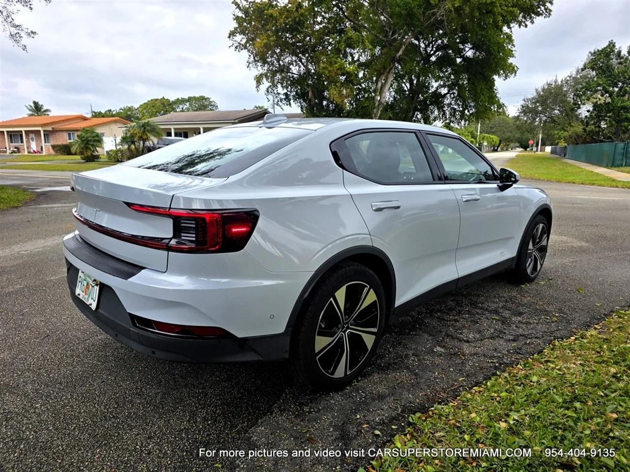 Polestar 2  2023