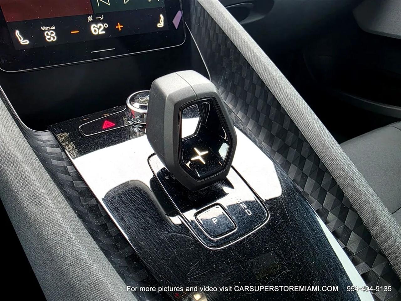 Polestar 2  2023