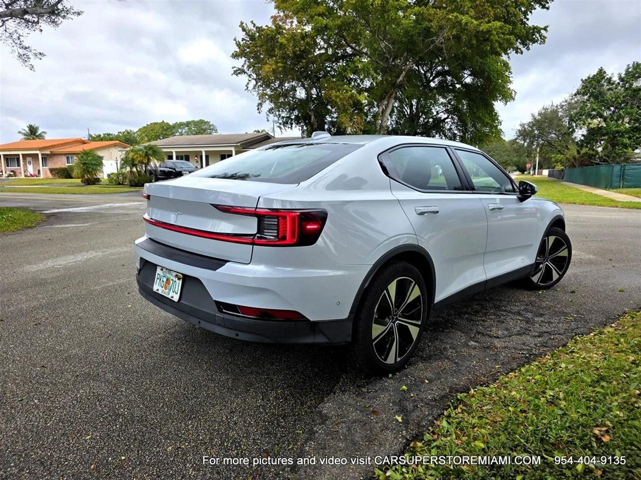 Polestar 2  2023