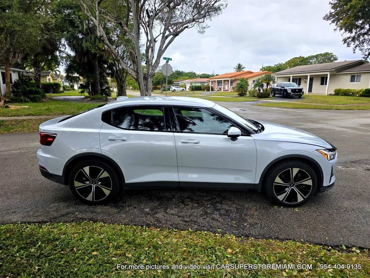 Polestar 2  2023
