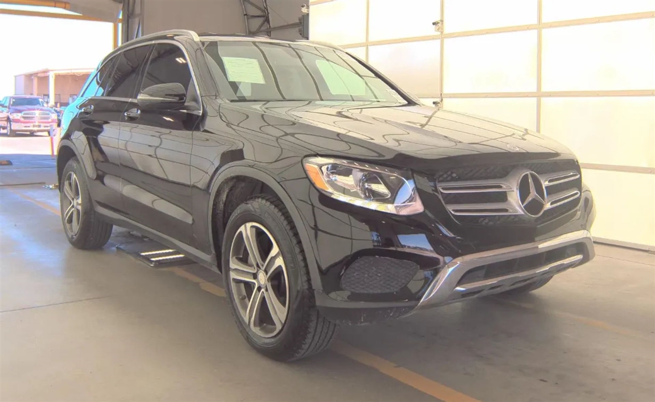 Mercedes-Benz GLC-Class  2017