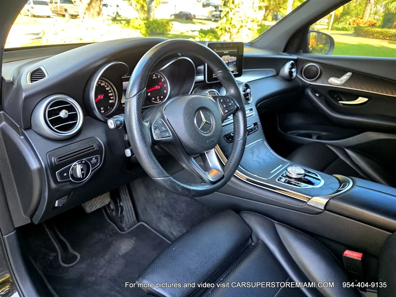 Mercedes-Benz GLC-Class  2017