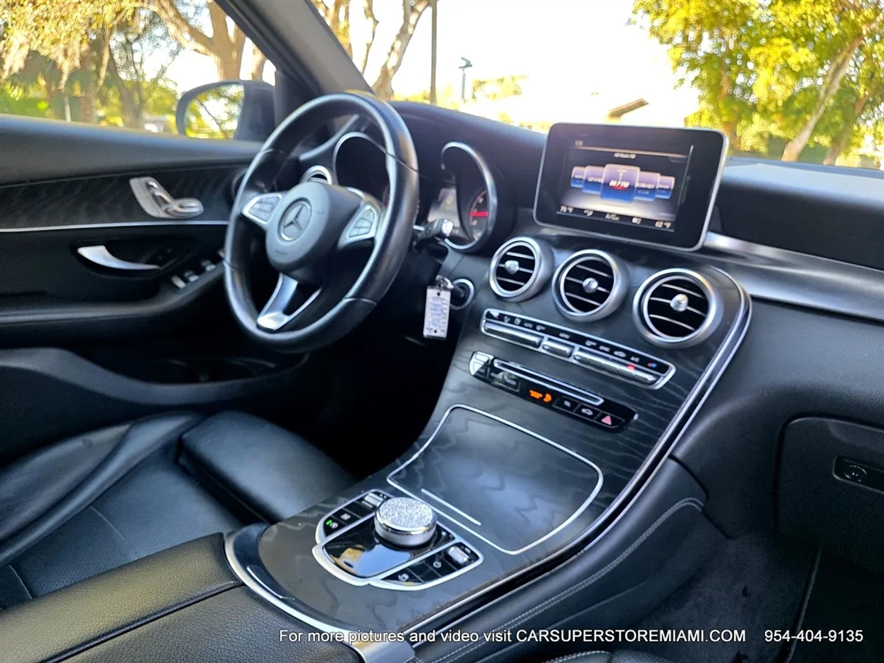 Mercedes-Benz GLC-Class  2017