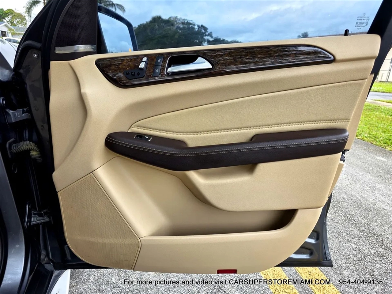 Mercedes-Benz GLE-Class  2017