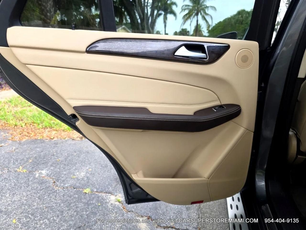 Mercedes-Benz GLE-Class  2017