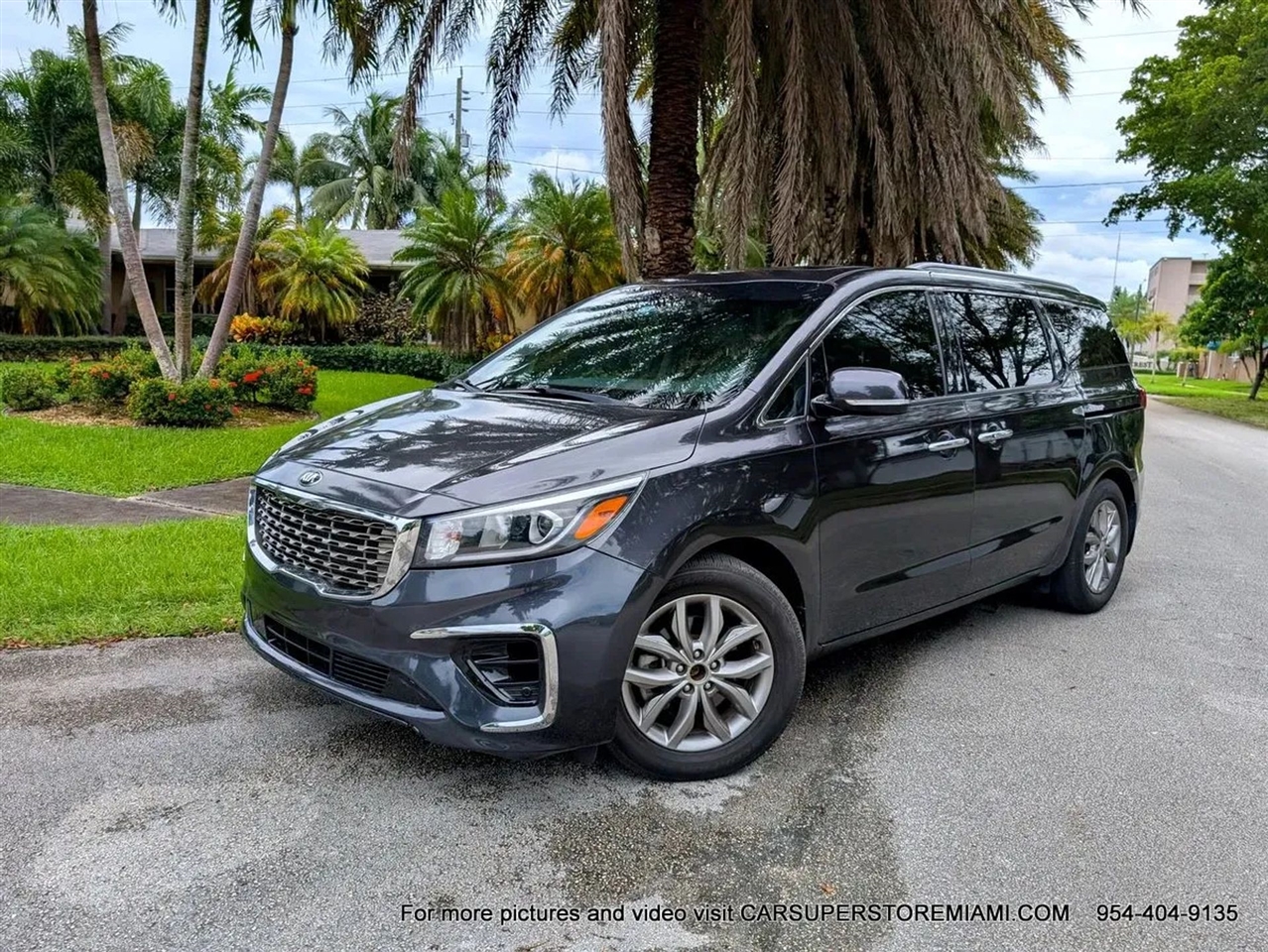 Kia Sedona  2021