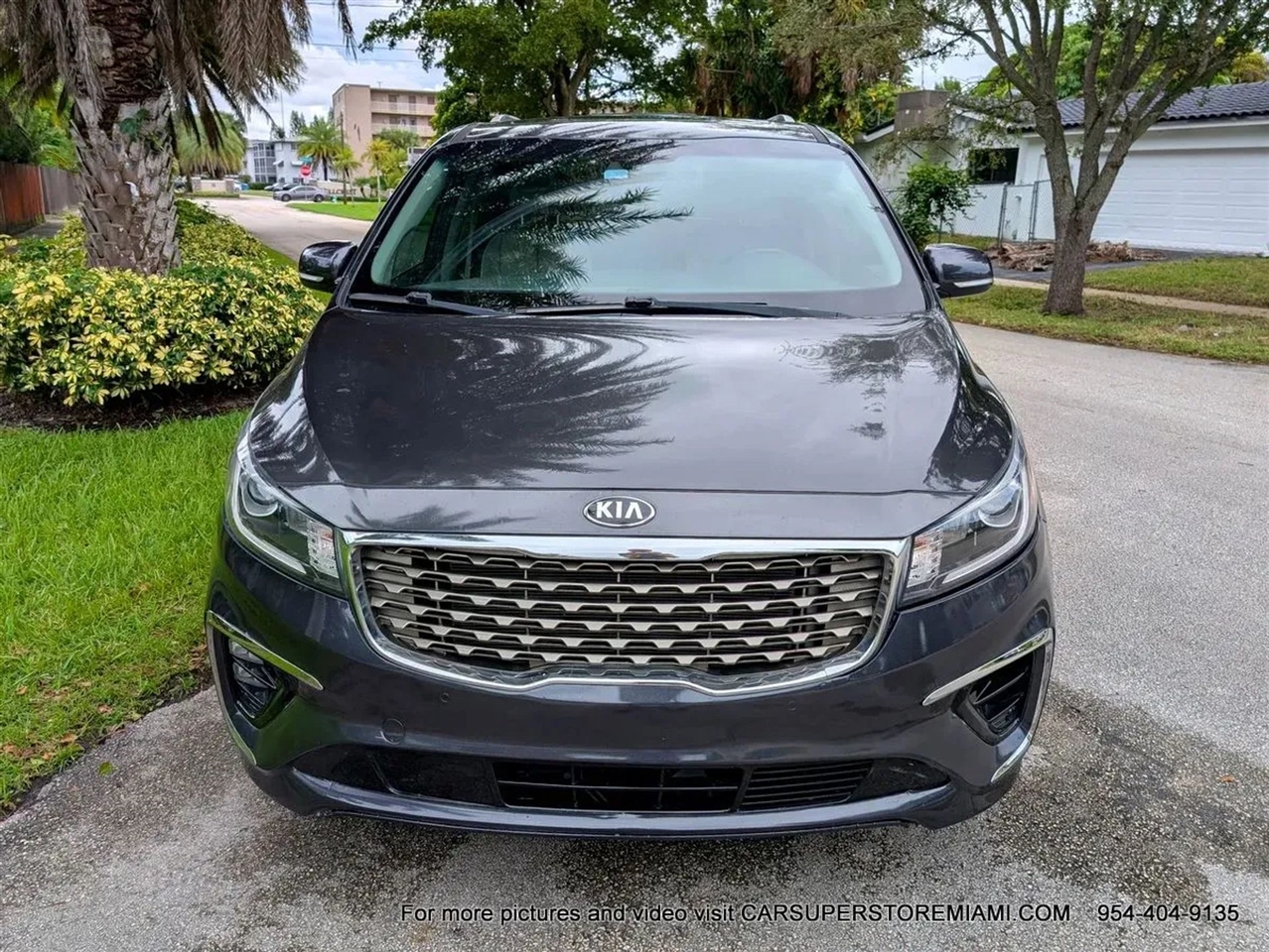 Kia Sedona  2021