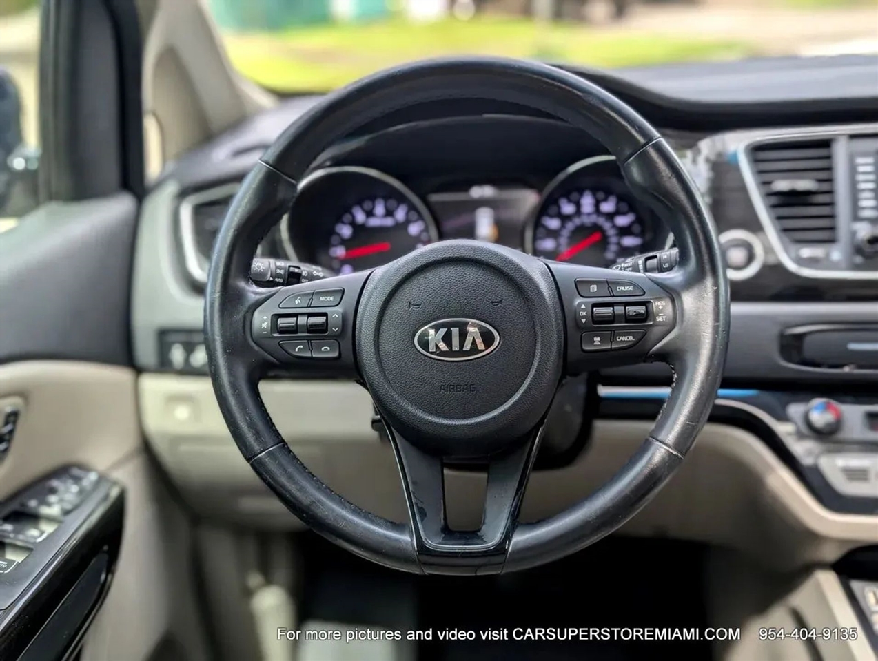 Kia Sedona  2021