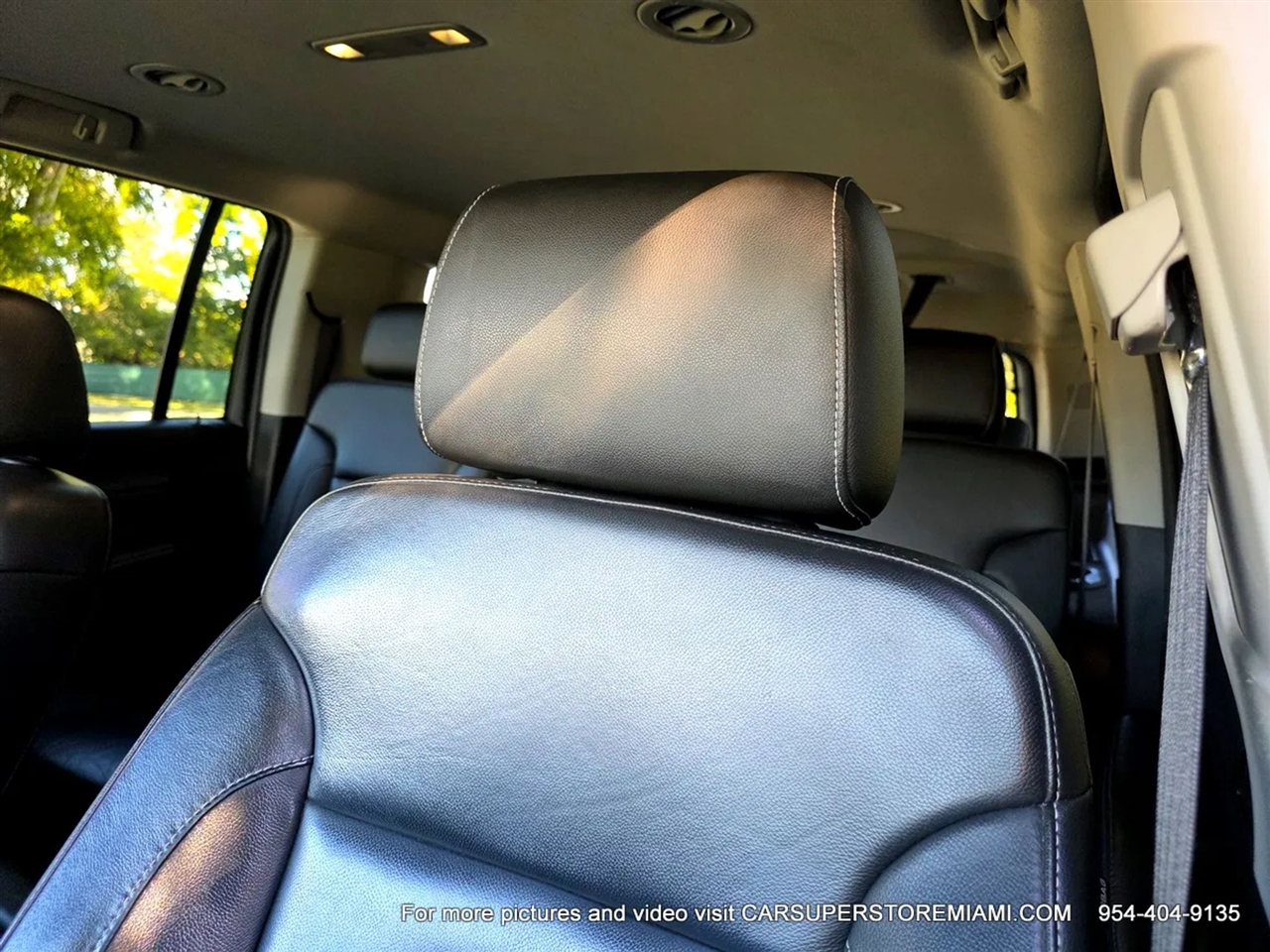 Chevrolet Suburban  2018