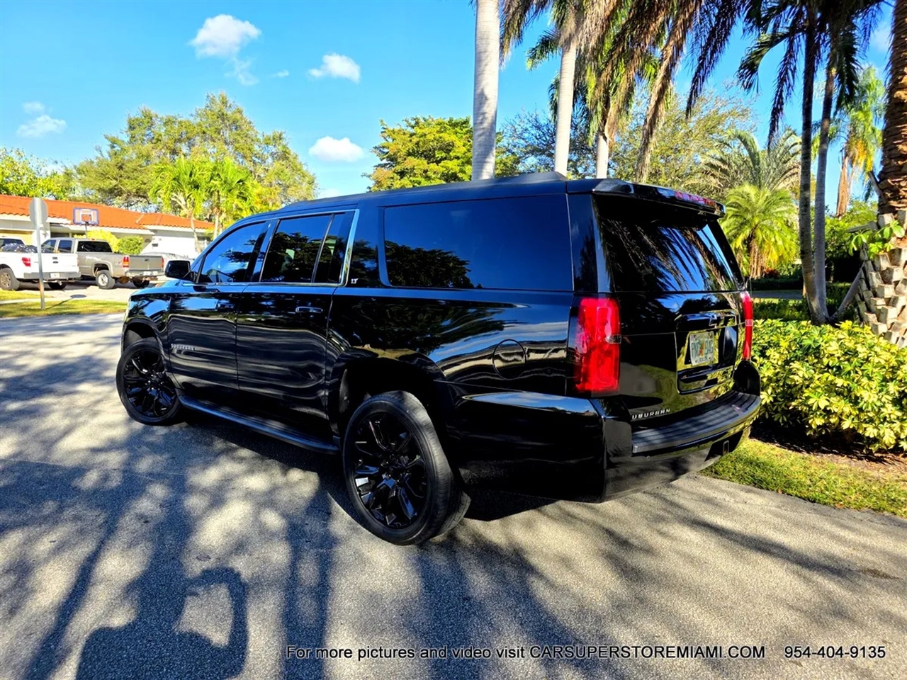 Chevrolet Suburban  2018
