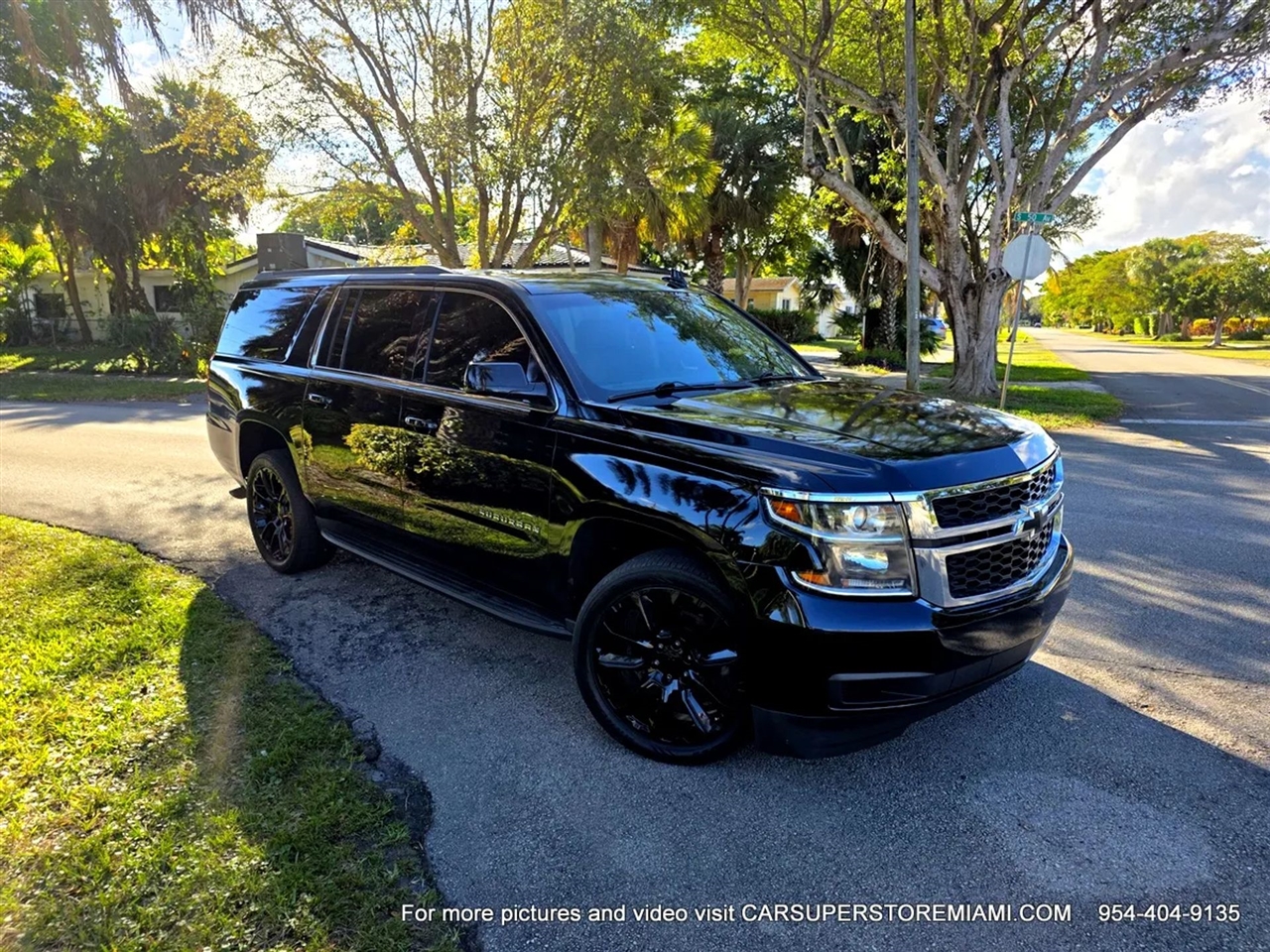 Chevrolet Suburban  2018