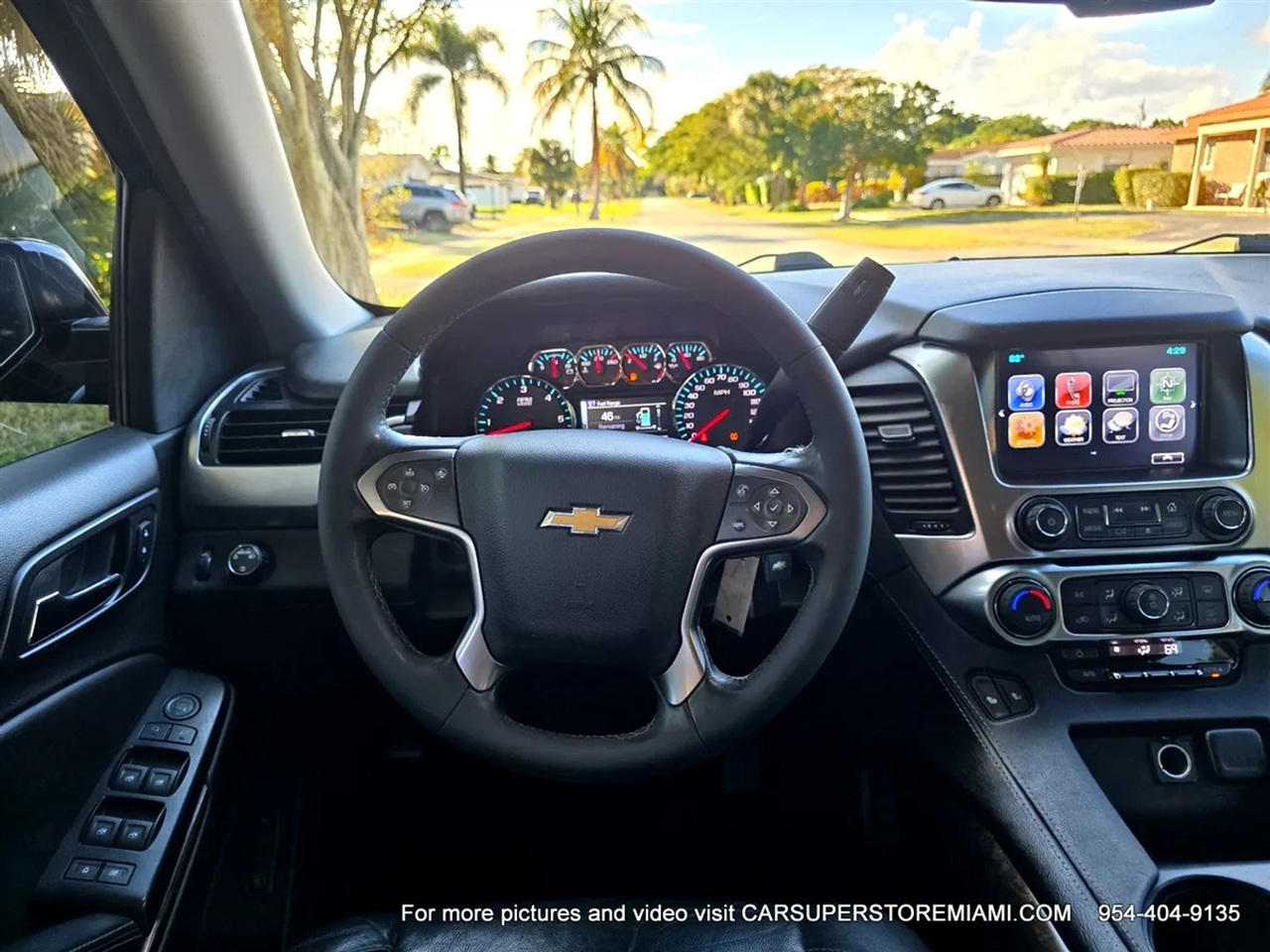 Chevrolet Suburban  2018