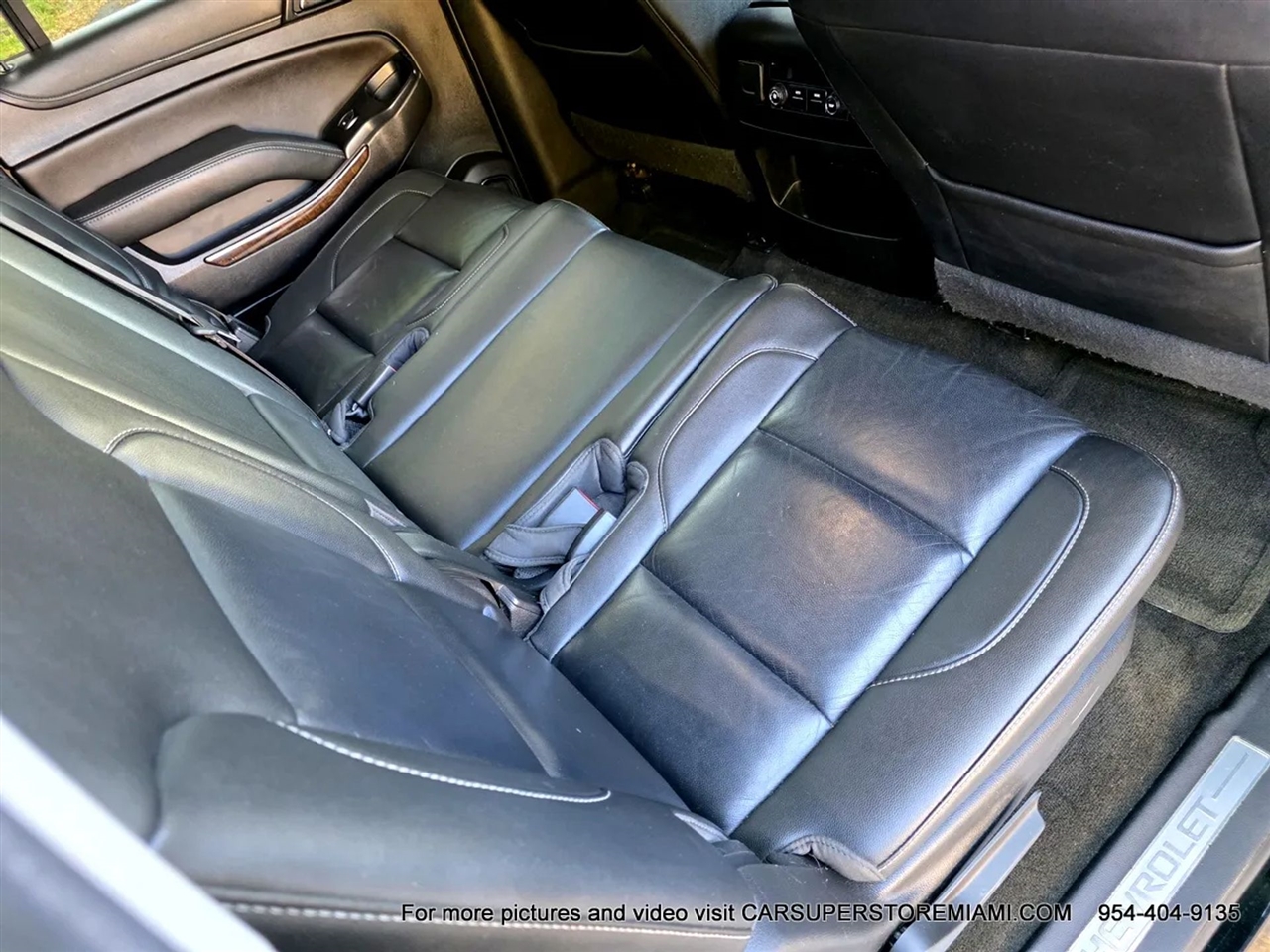 Chevrolet Suburban  2018