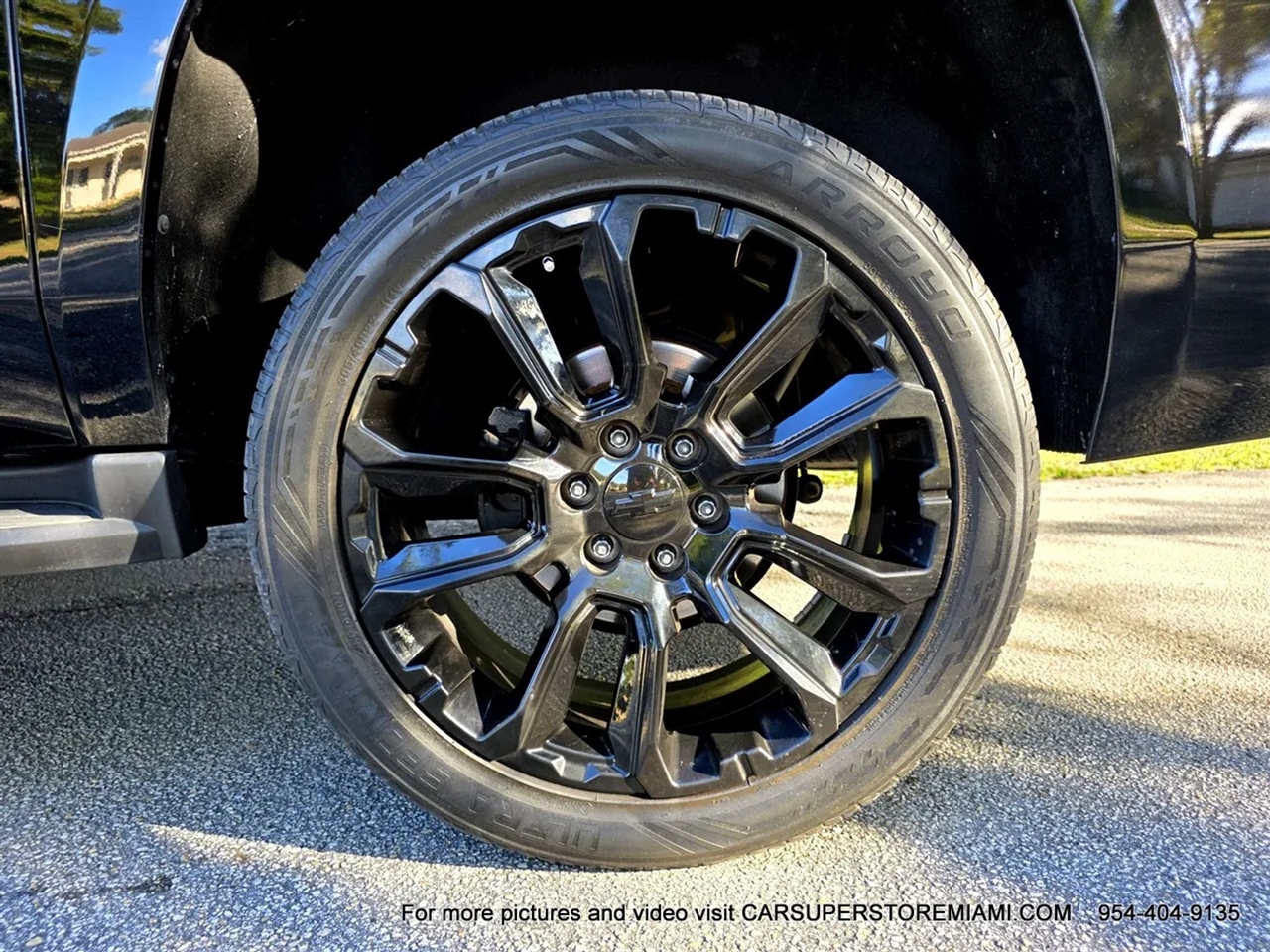 Chevrolet Suburban  2018