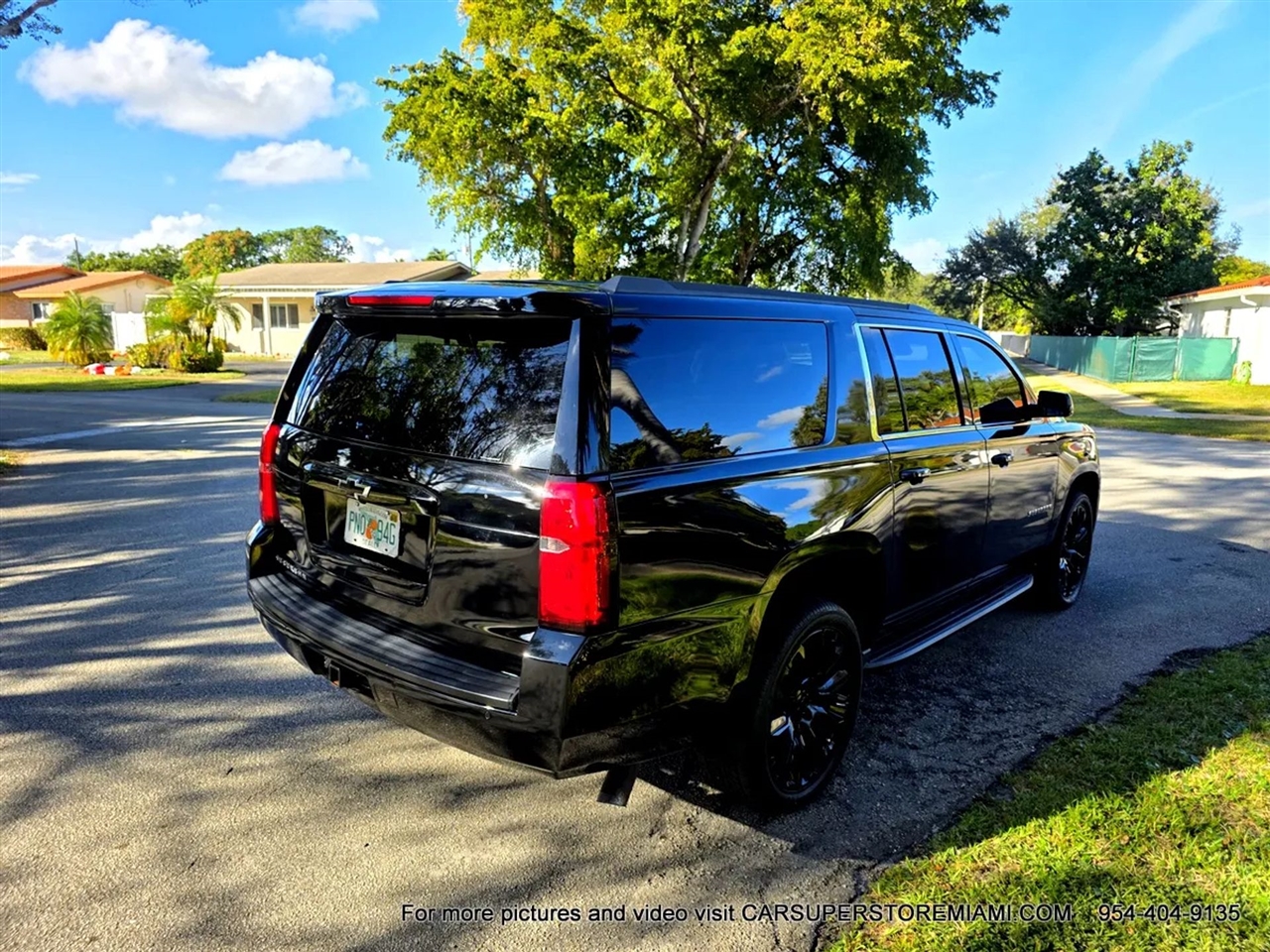 Chevrolet Suburban  2018